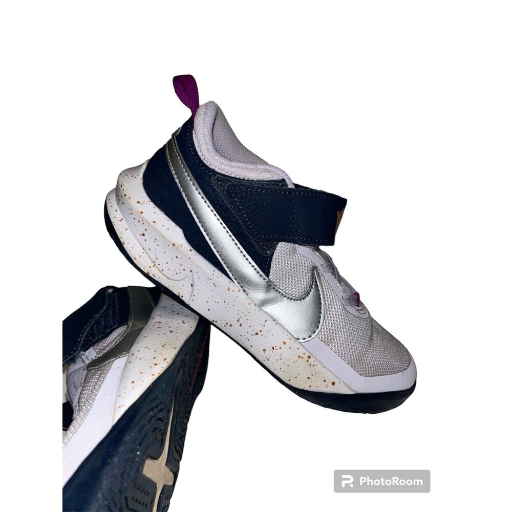 Nike shoes kids youth 2y